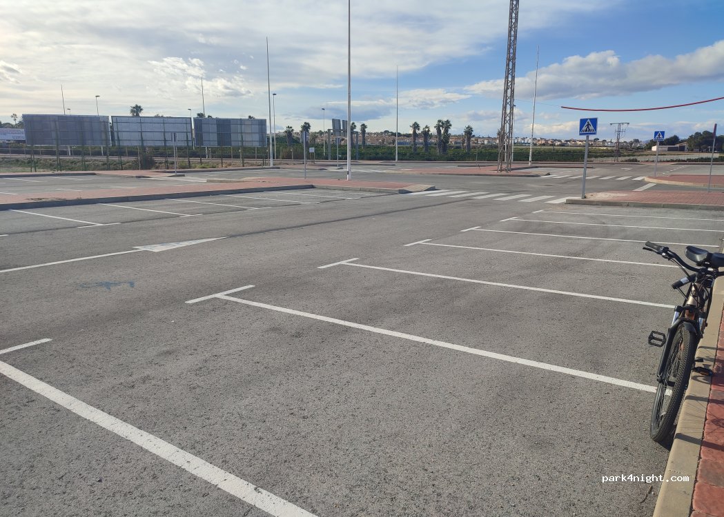 (03180) Torrevieja - Unnamed Road — foto 2