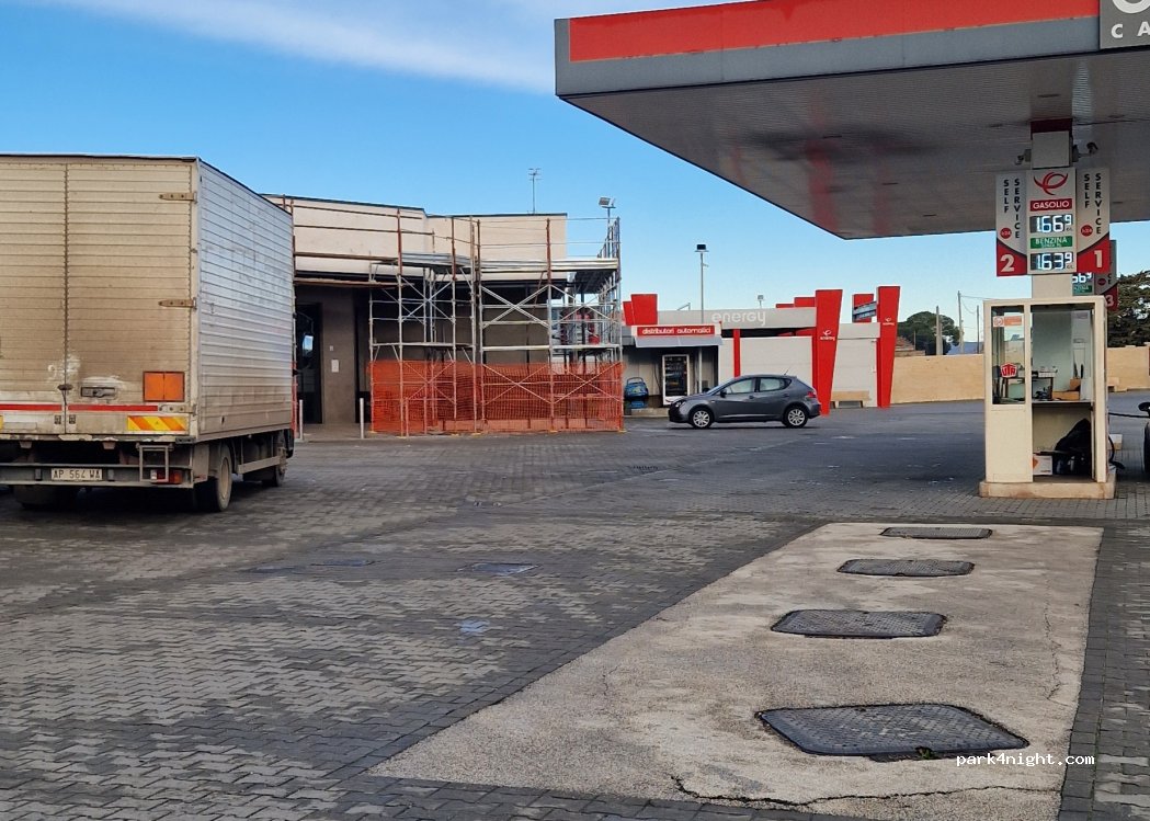 (70024) Gravina in Puglia - Via Spinazzola — foto