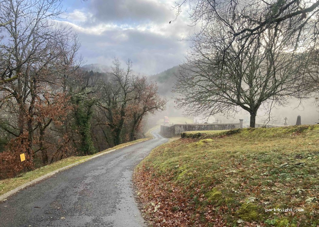 (63570) Saint-Jean-Saint-Gervais - Unnamed Road — foto 2