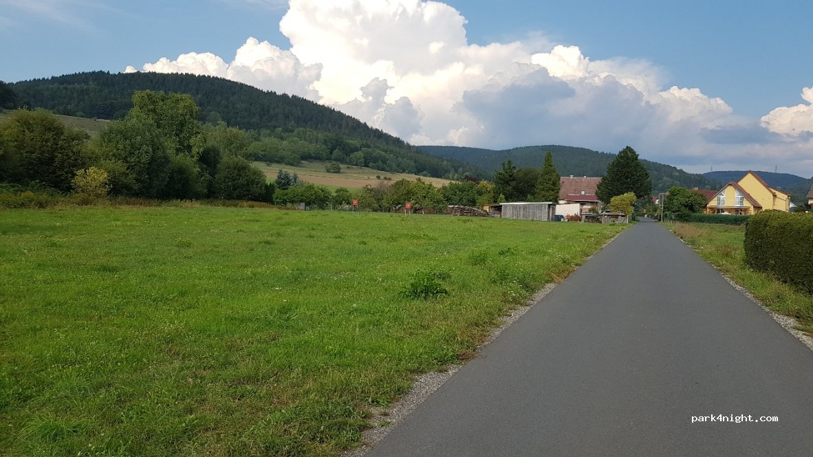 (98678) Sachsenbrunn - Fronbergsweg — foto