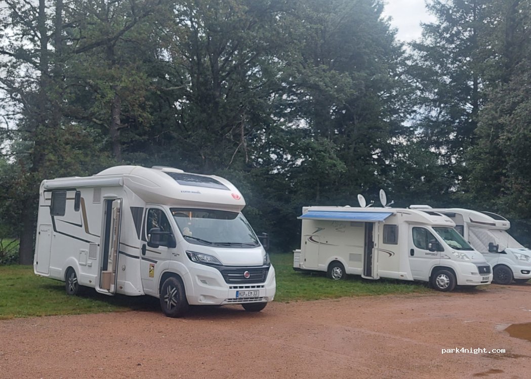 (63520) Saint-Dier-d'Auvergne - La Latte — foto 4