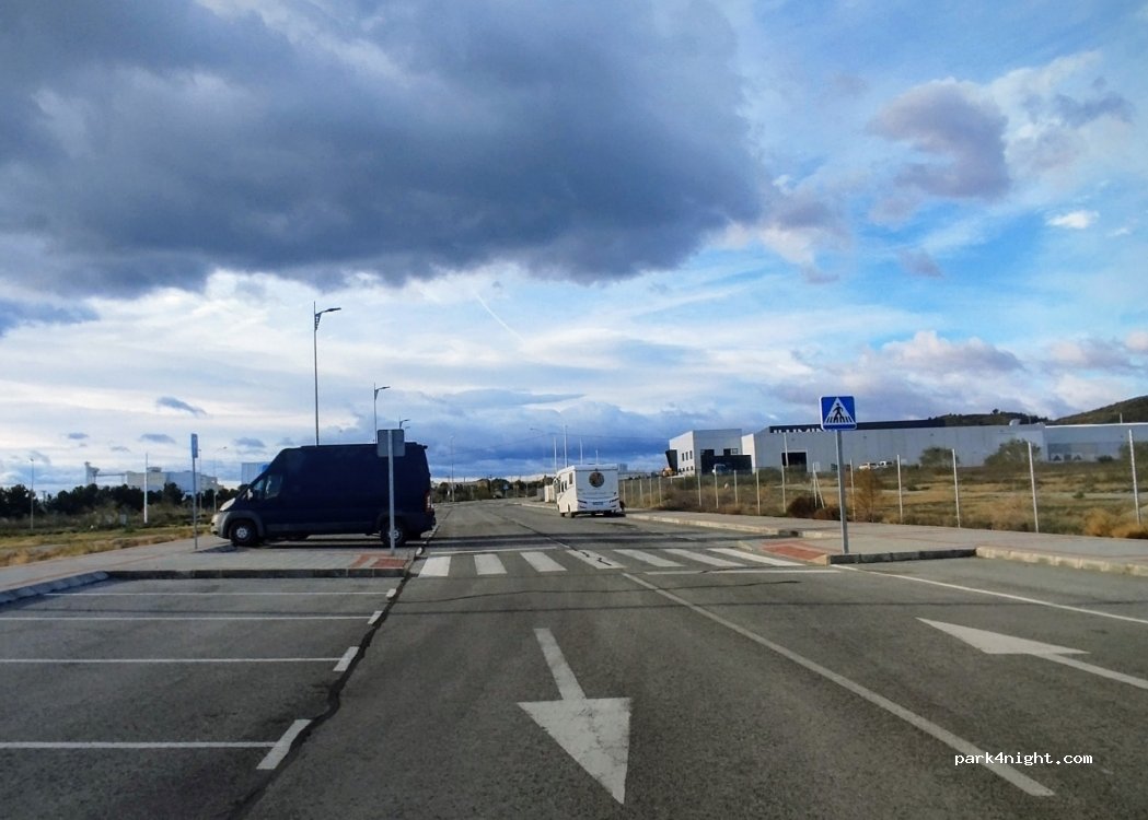(30817) Lorca - Av. Rio Segura — foto