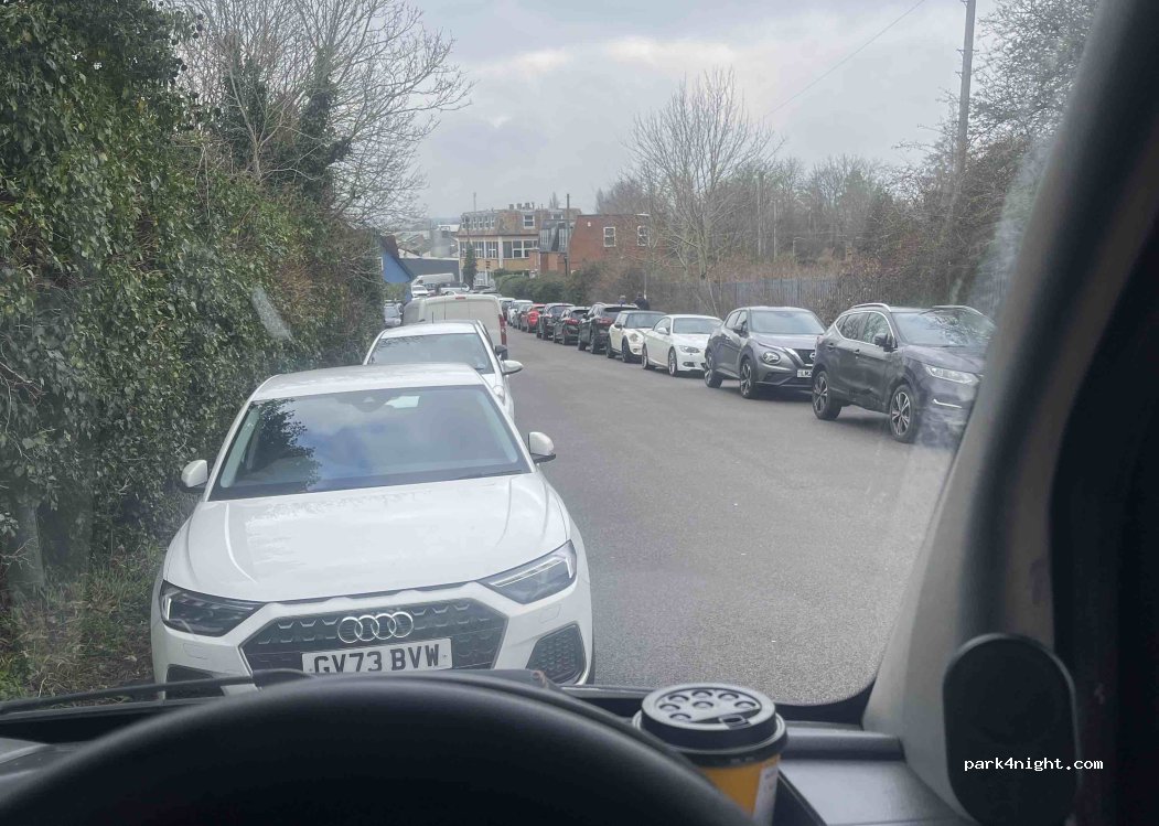 (AL9 5LP) Welwyn Hatfield - Great North Road — foto