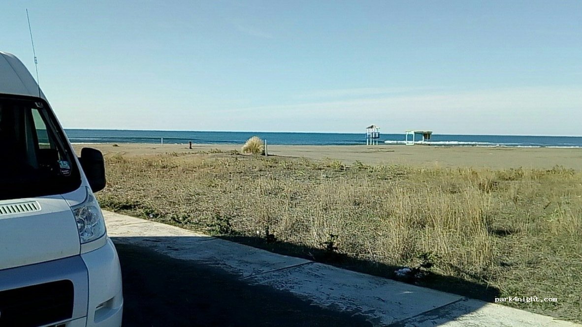 (85360) Ulcinj - Unnamed Road — foto 2
