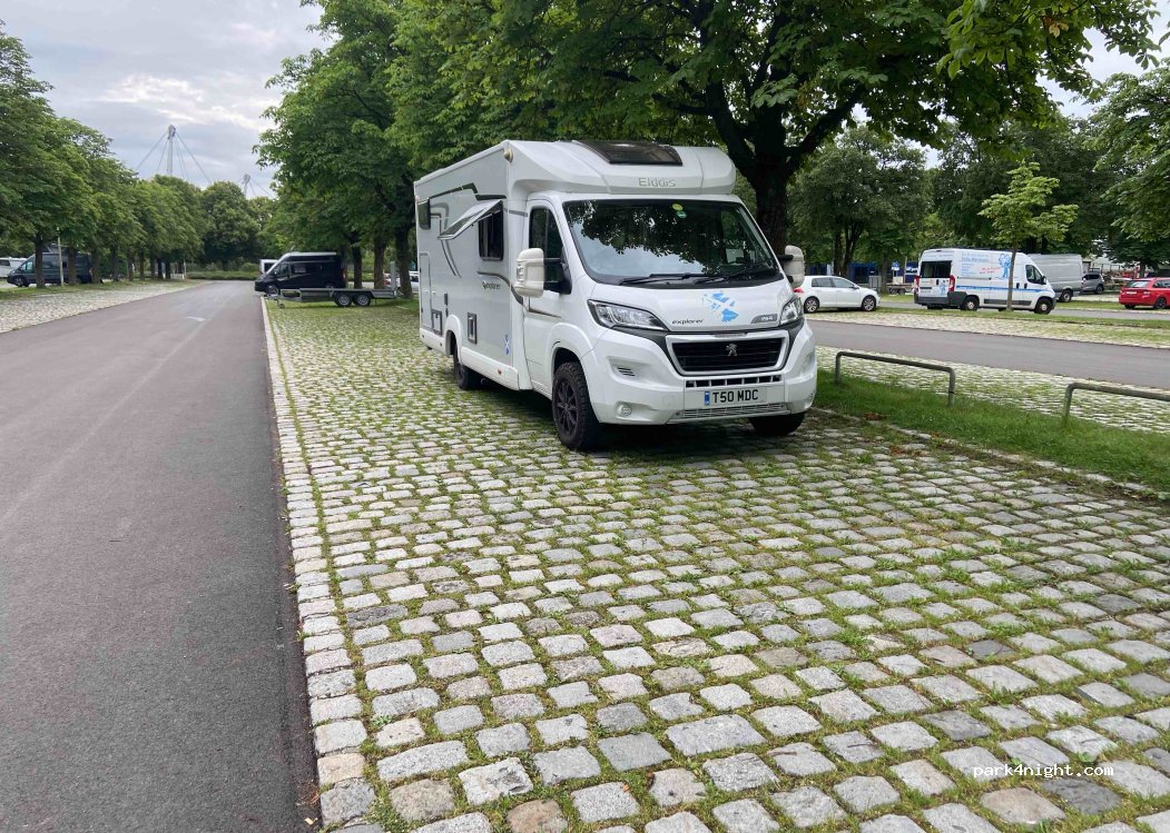 (80809) München - Sapporobogen — foto 4