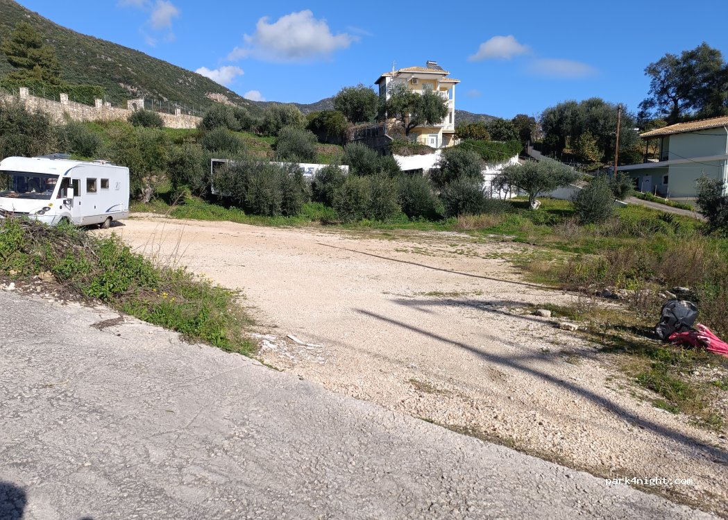 (48060) Anthoussa - Πέρδικα - Πάργα — foto