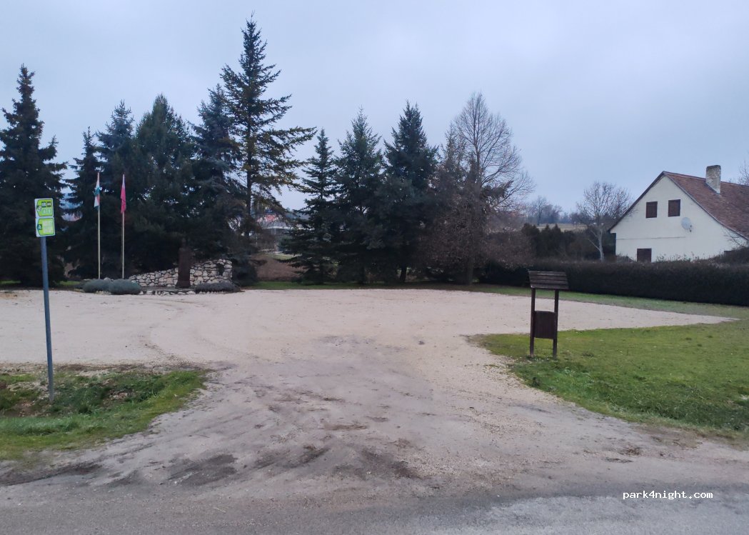 (8372) Cserszegtomaj - Barát utca — foto