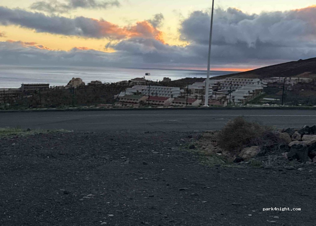 (35625) Morro Jable - Calle Sancho Panza — foto 2