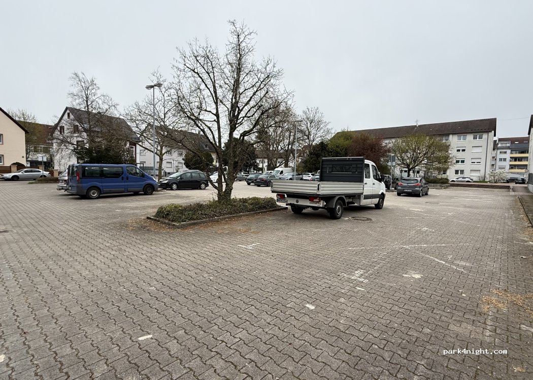 Wohnmobilstellplatz Rastatt — foto