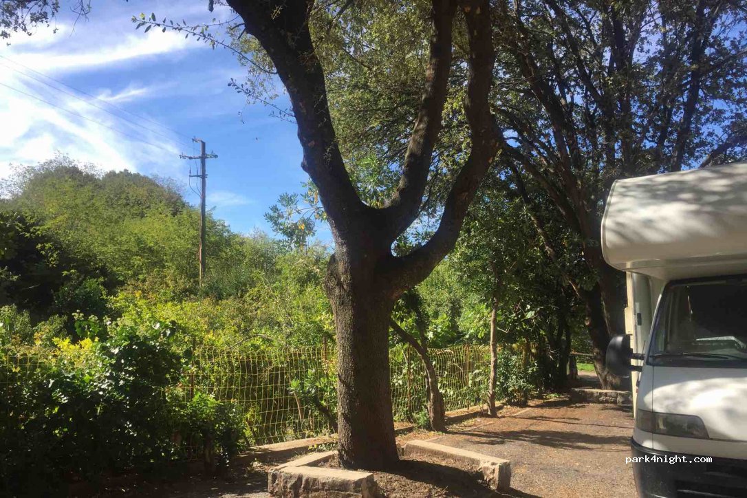 (09073) Cuglieri - Via delle Rimembranze — foto
