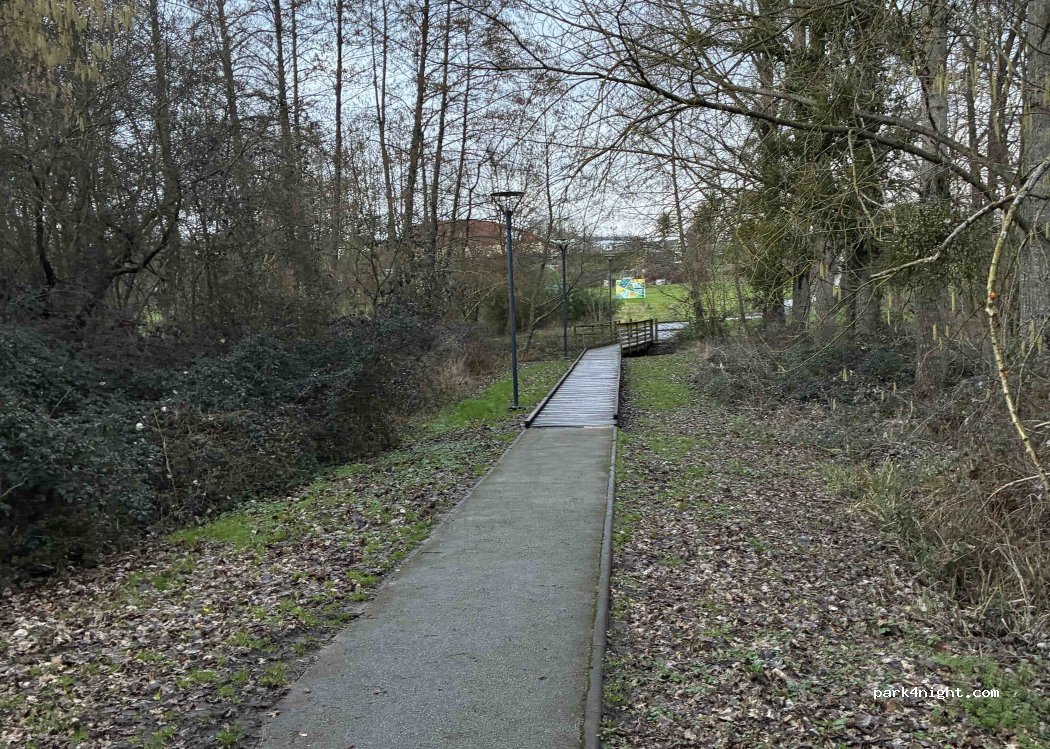 (72500) Montval-sur-Loir - Chemin de Coupepied — foto
