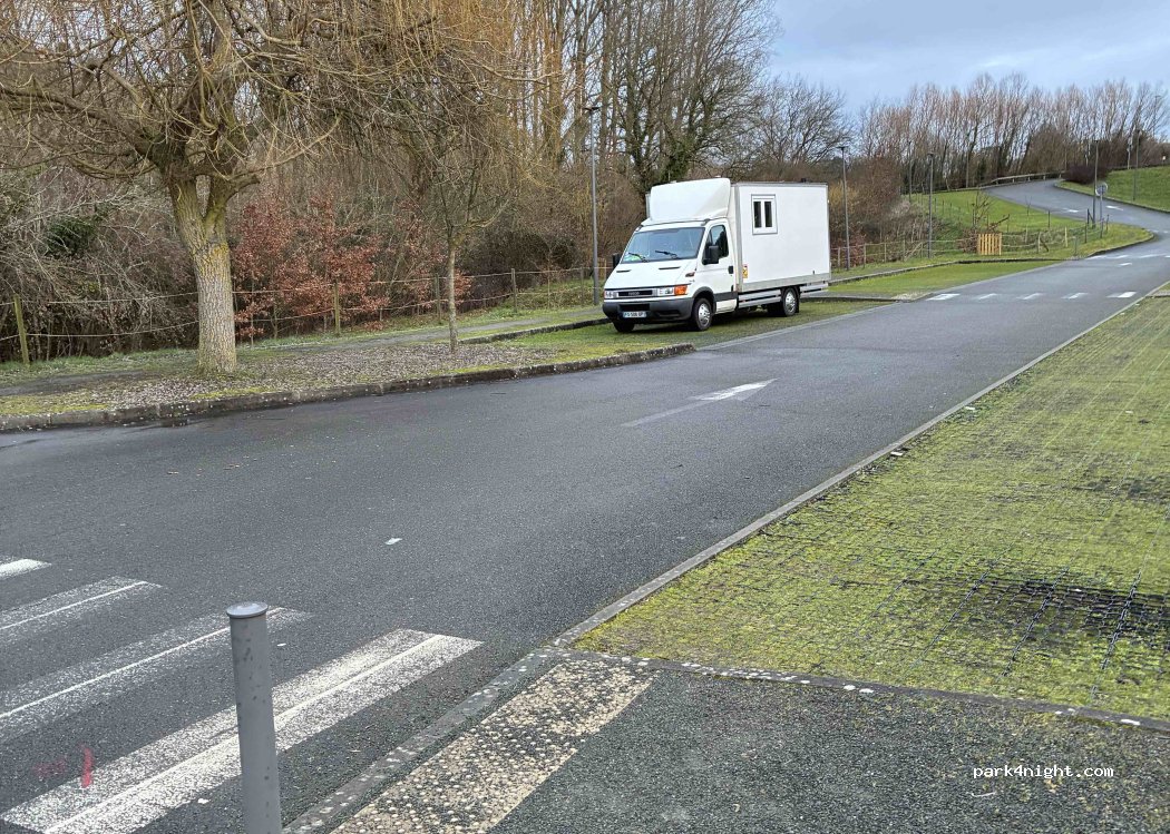 (72500) Montval-sur-Loir - Chemin de Coupepied — foto 3