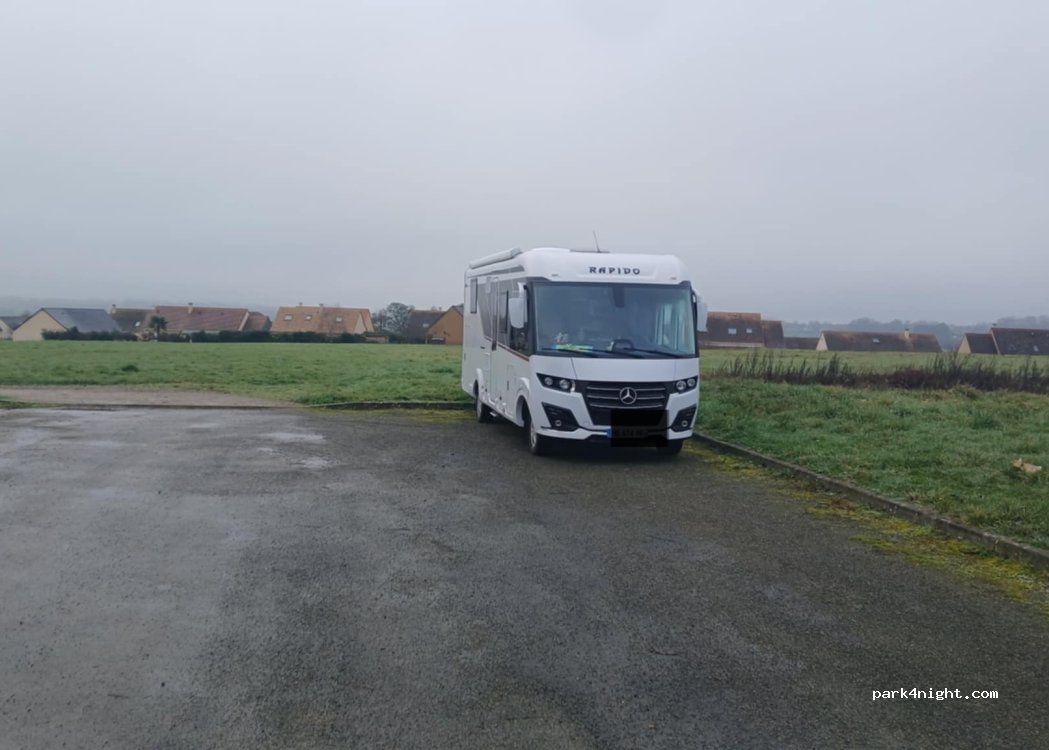(72550) Coulans-sur-Gée - Rue du Verger — foto 2