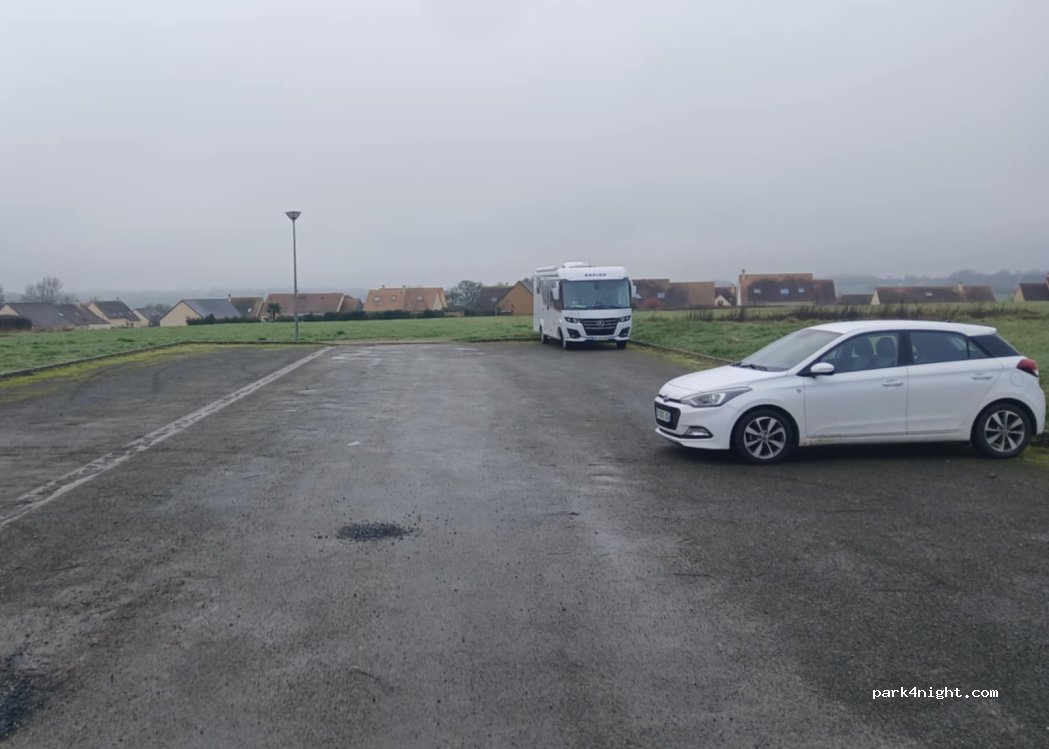 (72550) Coulans-sur-Gée - Rue du Verger — foto 4