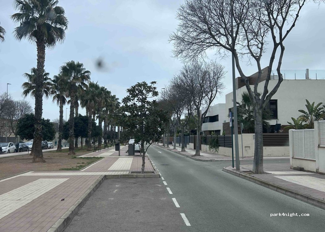 (12004) Castelló de la Plana - Calle de Joaquín Sanchis Miralles — foto