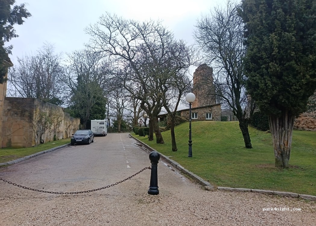 (42002) Soria - Paseo de Fortún López — foto 3