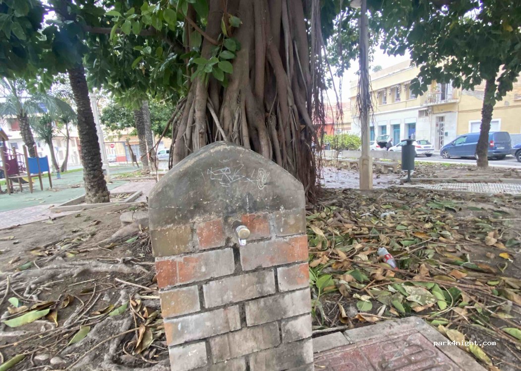(03007) Alicante - Plaza Menéndez Pelayo — foto