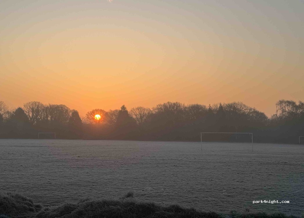 (DA2 7WX) Dartford - Denton Road — foto