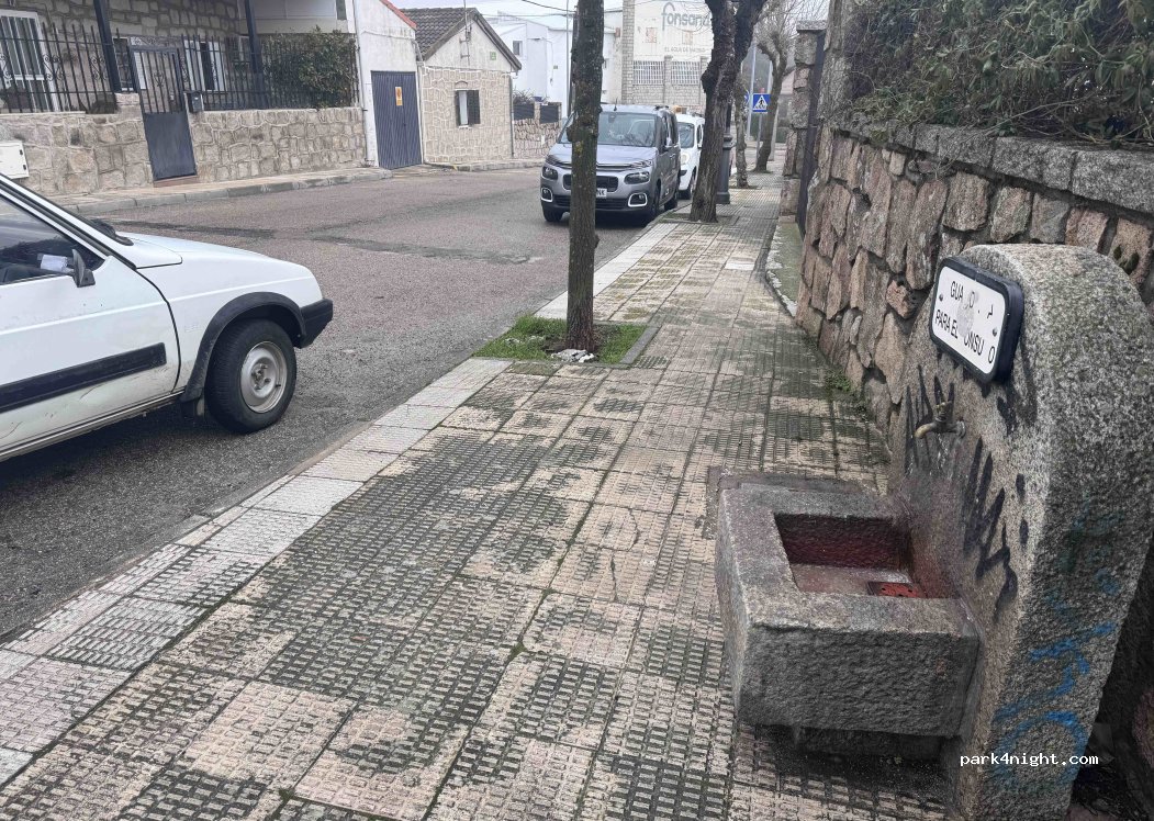 (28751) La Cabrera - Calle del Amor — foto 2