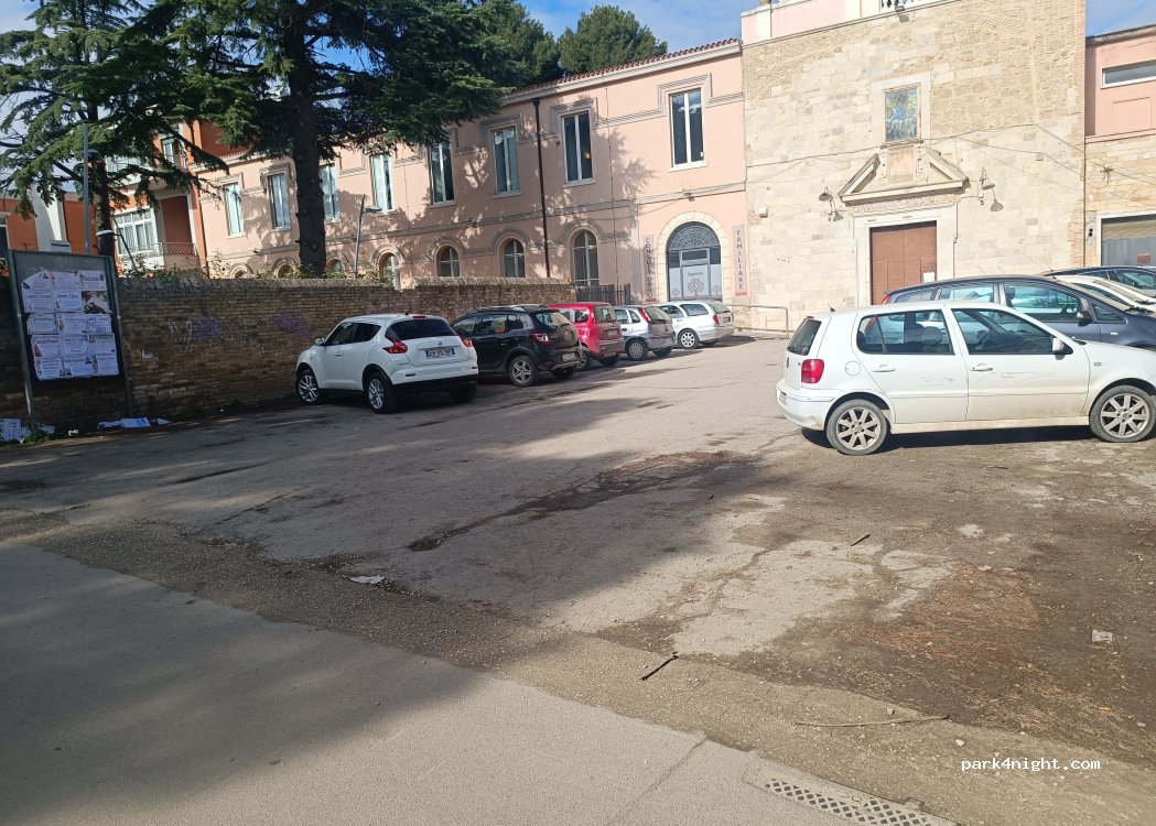 (71017) Torremaggiore - Viale Don Antonio Lamedica — foto 2