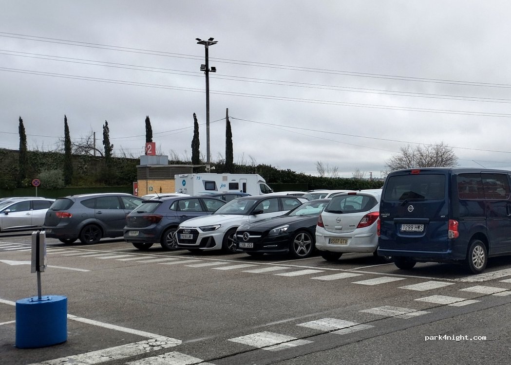 (41500) Alcalá de Guadaíra - Avenida Príncipe de Asturias — foto 2