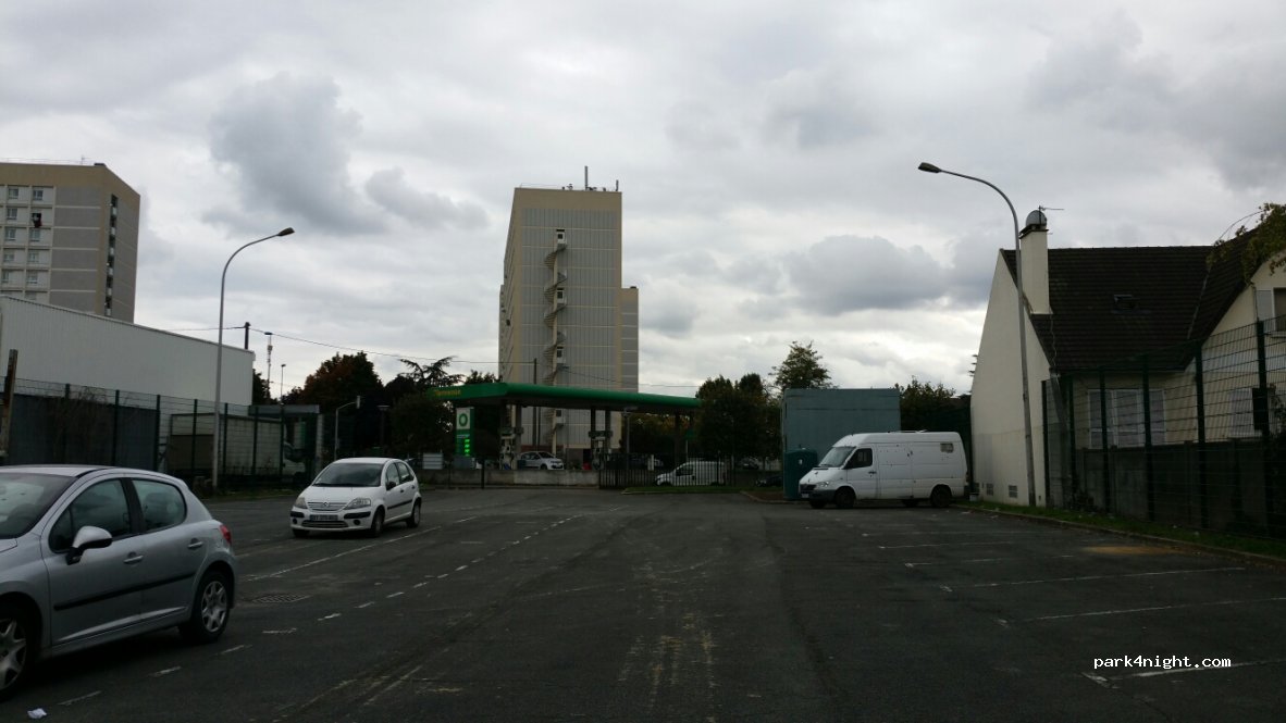 (93150) Le Blanc-Mesnil - 53 Avenue de Verdun — foto