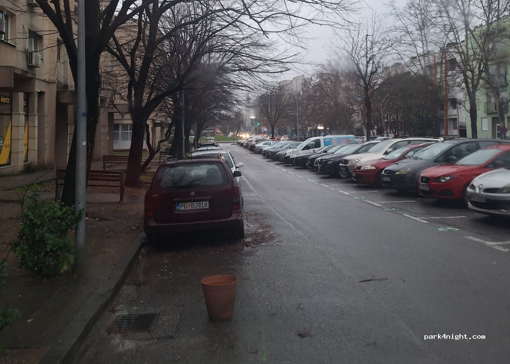 (81108) Podgorica - — foto