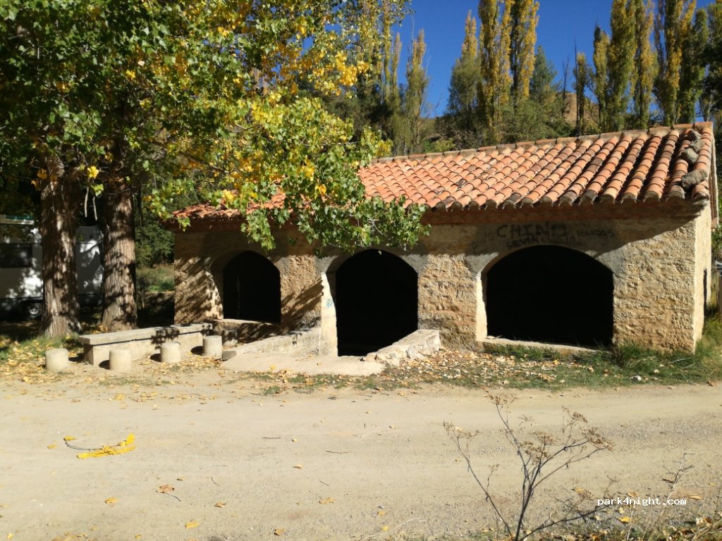 (44421) Arcos de las Salinas - A-1514 — foto 2