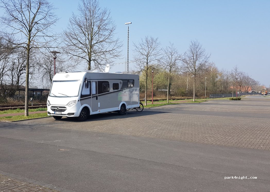 (46509) Xanten - Bahnhofstraße — foto 2