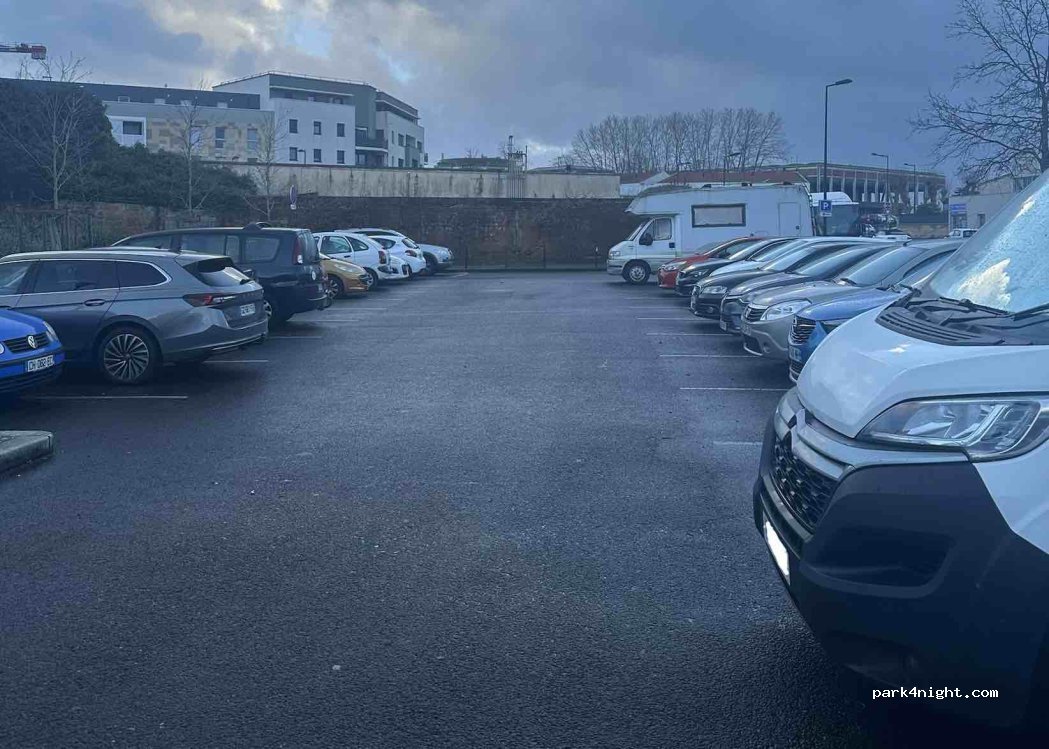 (33000) Bordeaux - Rue du Tauzin — foto 4