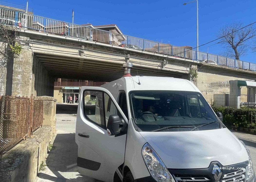 (95041) Caltagirone - Viale Sicilia, 9 — foto 2