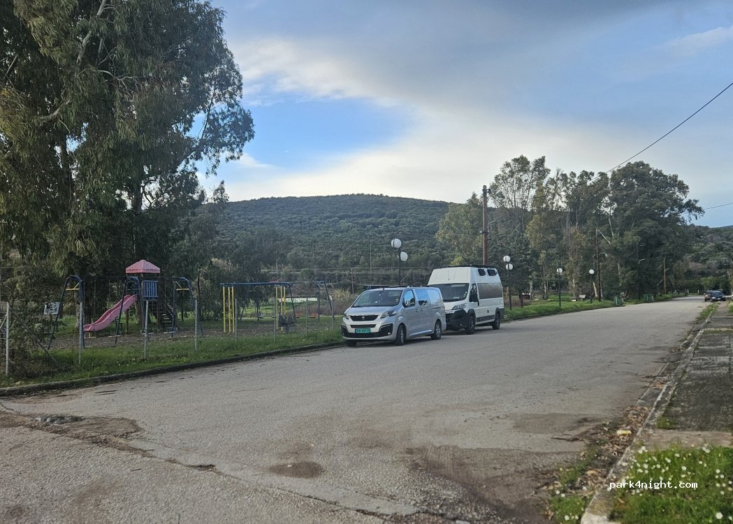 (35013) Achladi - Unnamed road — foto