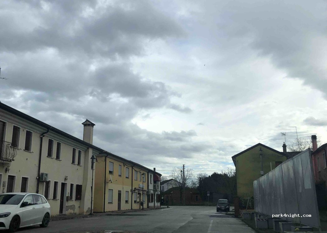 (45011) Mazzorno Sinistro - Piazza S. Giorgio, 13 — foto