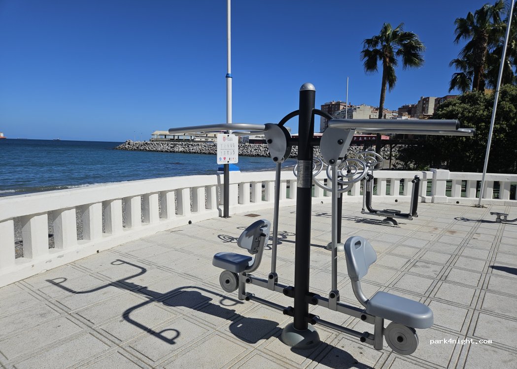 (51002) Ceuta - Calle Playa — foto 2