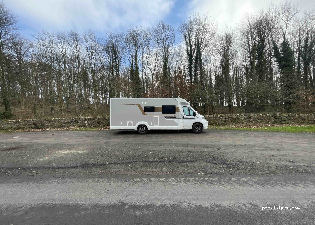 (TD15 2QA) Ford - B6353 — foto