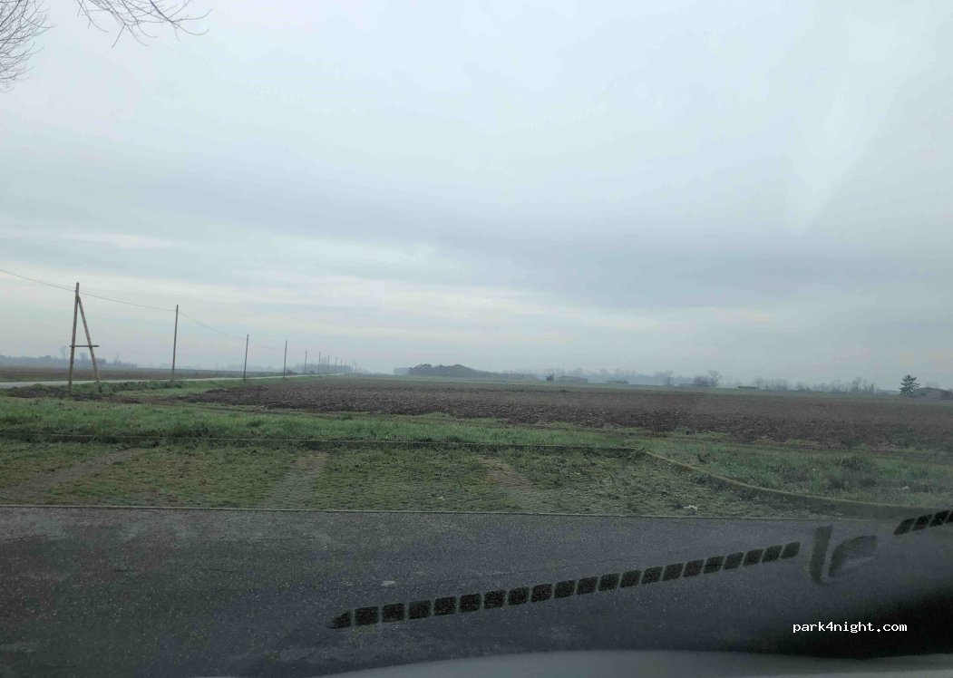 (45012) Ariano nel Polesine - Via Piano — foto