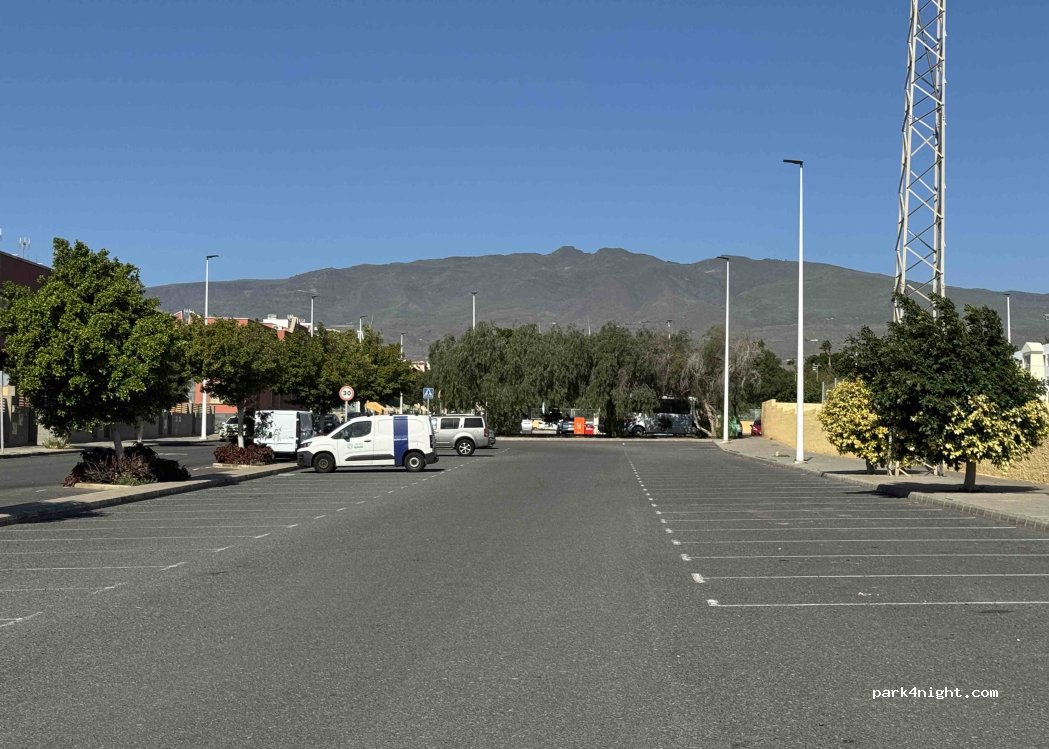 (35188) Agüimes - Calle Garajonay — foto 2