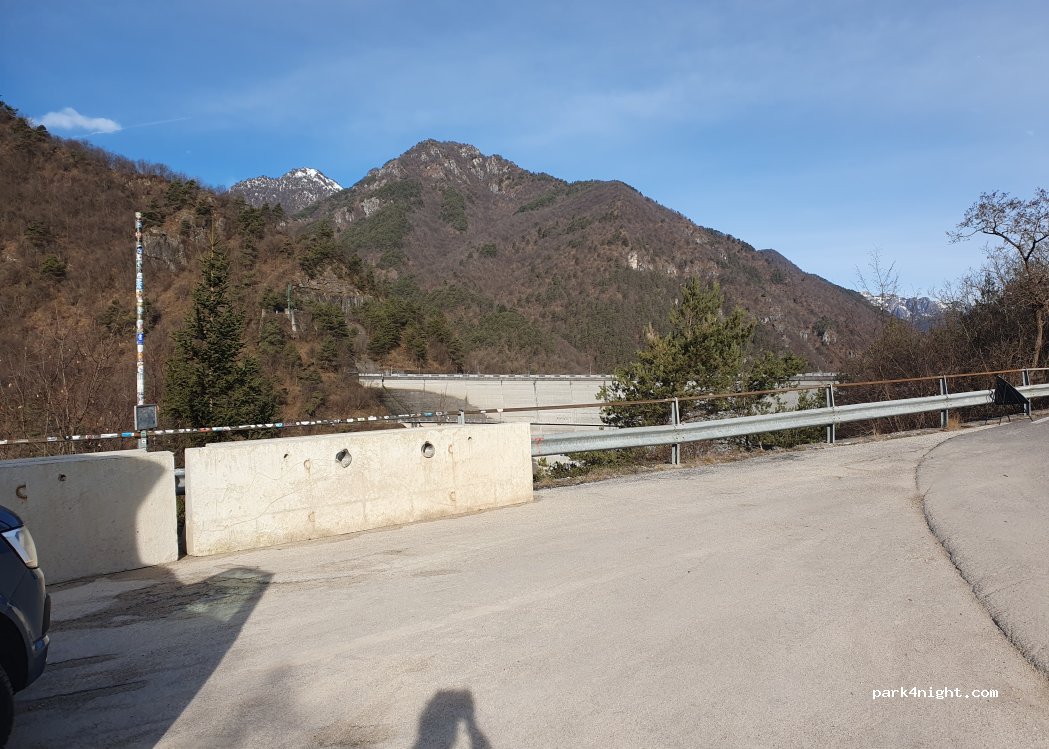 (25084) Gargnano - Strada Provinciale 9 - Lago di Valvestino — foto