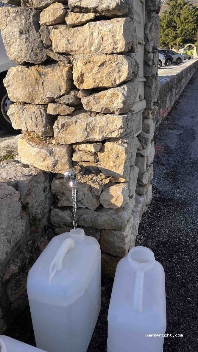 (06460) Saint-Vallier-de-Thiey - D6085 — foto 3