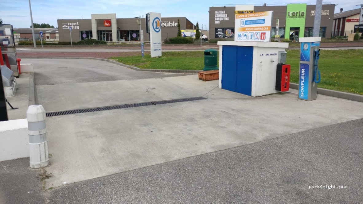 (50110) Tourlaville - 755 Boulevard de l'Est — foto 2
