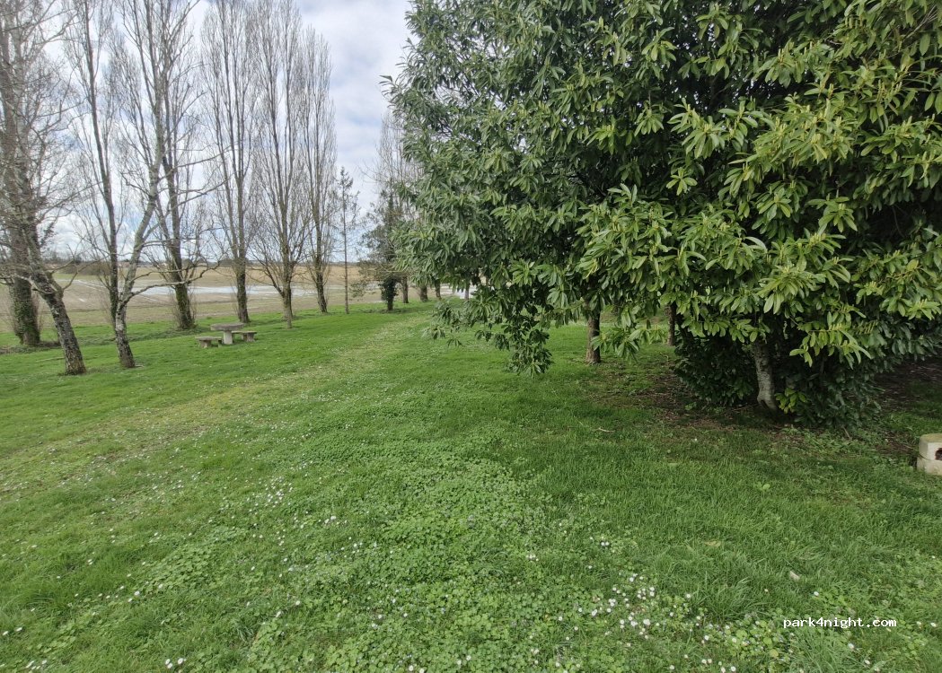 (16200) Les Métairies - Route du Parc — foto 2