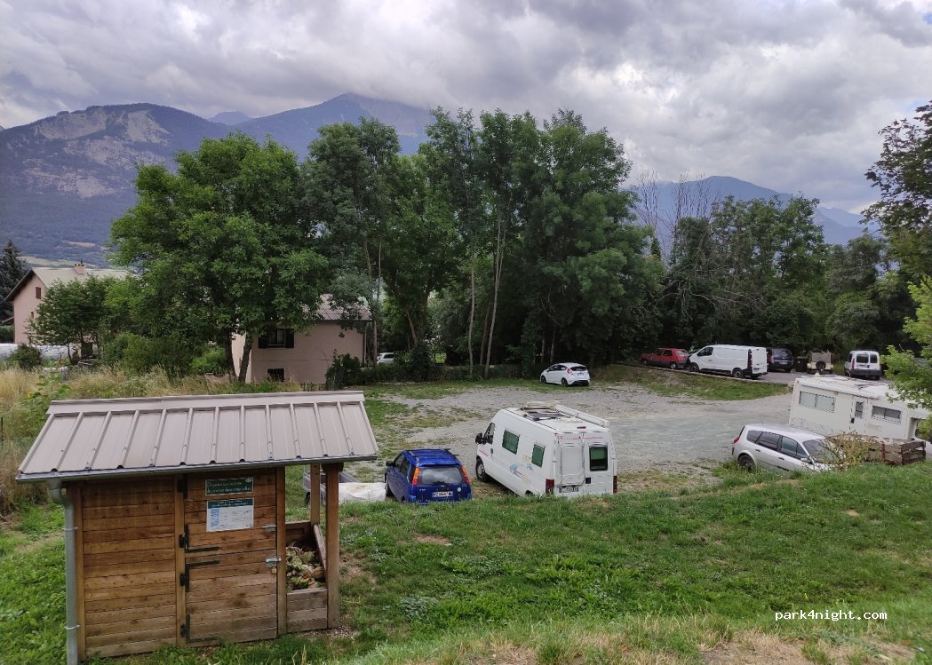 (05380) Châteauroux-les-Alpes - 35-37 Les Aubergeries — foto 4