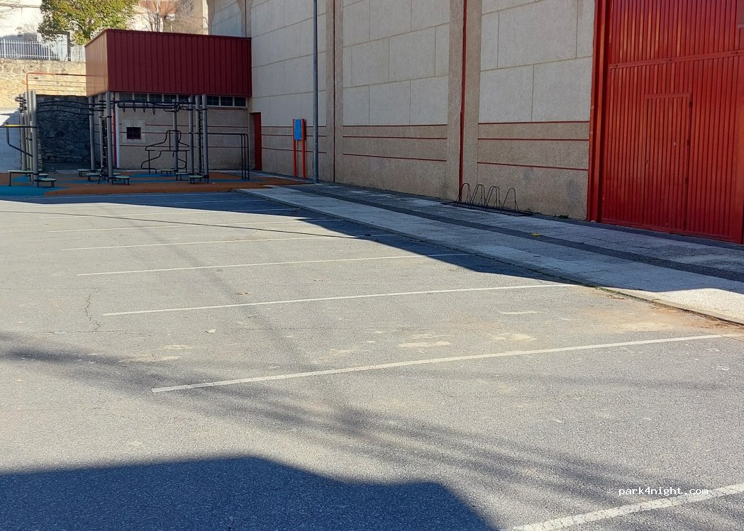 (18270) Montefrío - Av. de Antonio Luís Soler — foto 2
