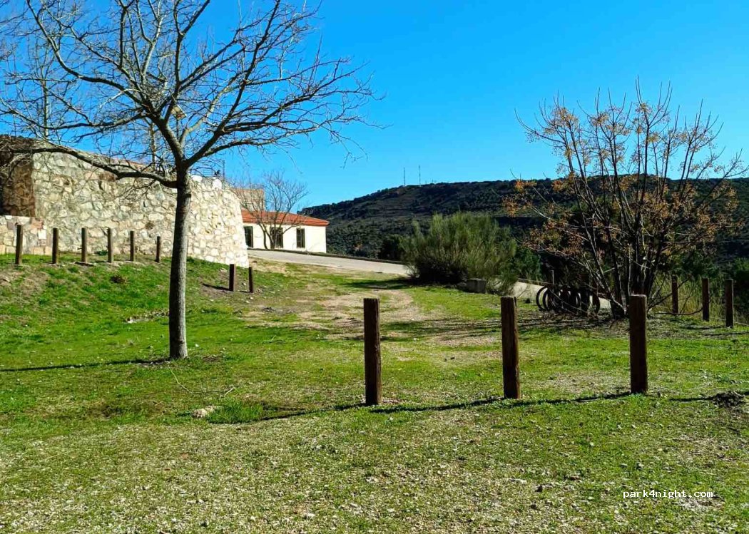 (02300) Alcaraz - Camino del Cementerio — foto