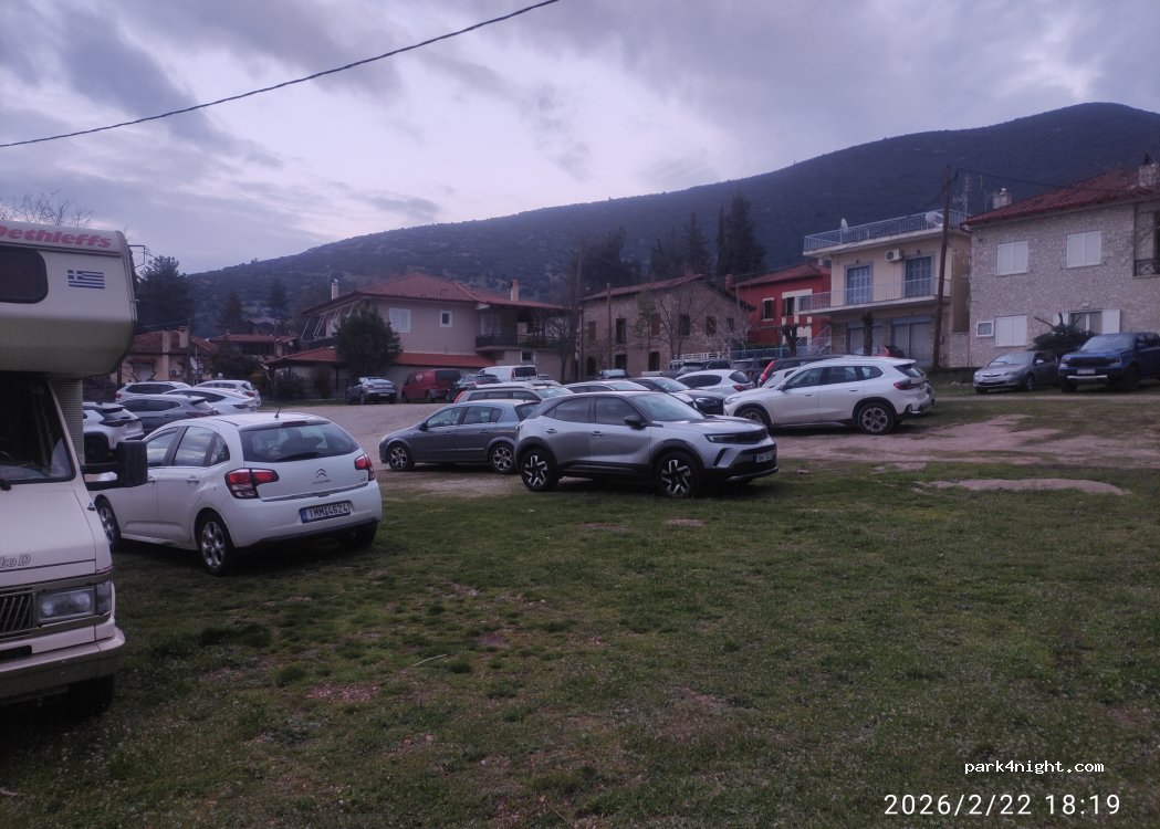 (33051) Municipal Unit of Parnassos - Epar.Od. Gravias-Fthiotidas — foto