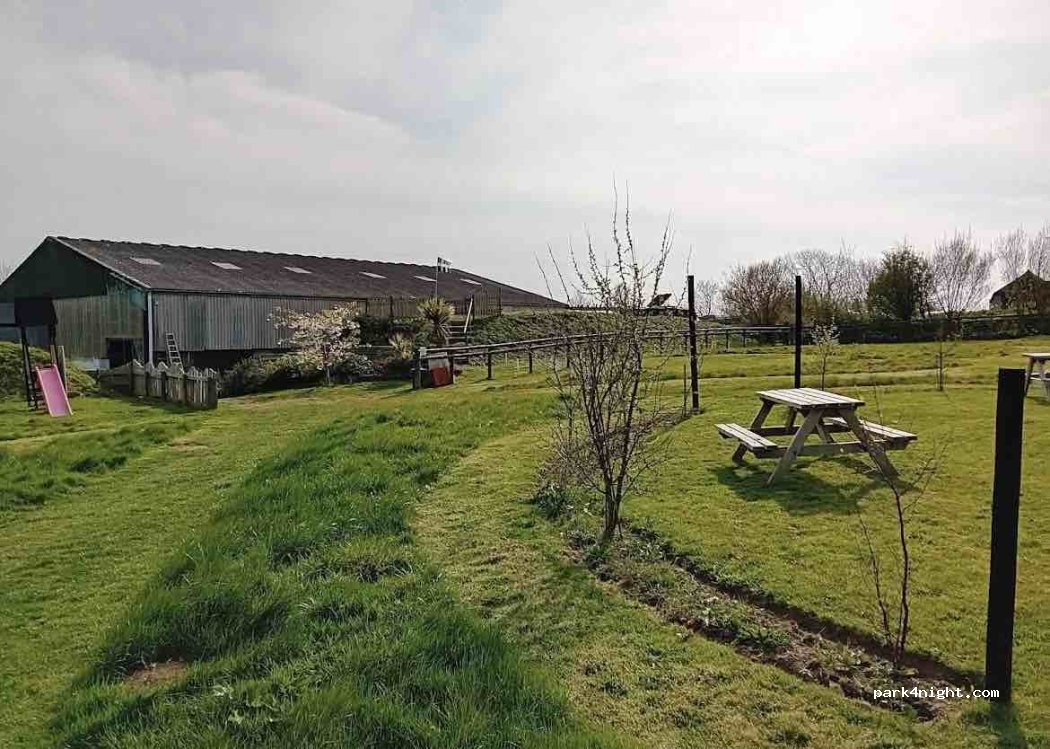 Trelay Campsite — foto 4