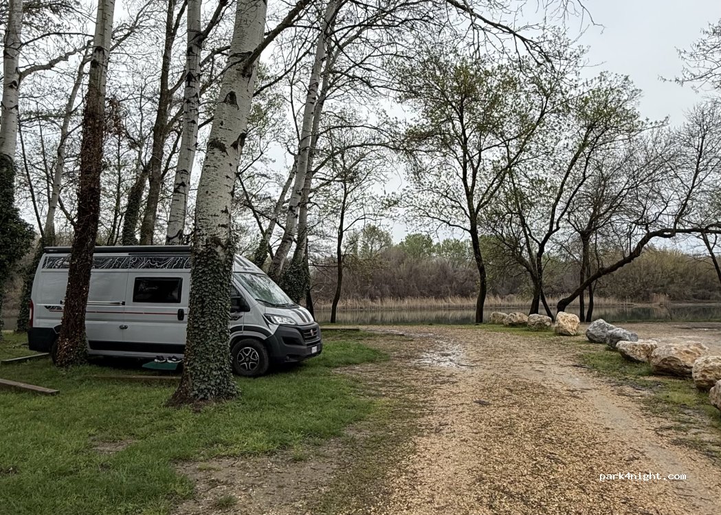 Aire Camping-Car Park de Comps — foto 2