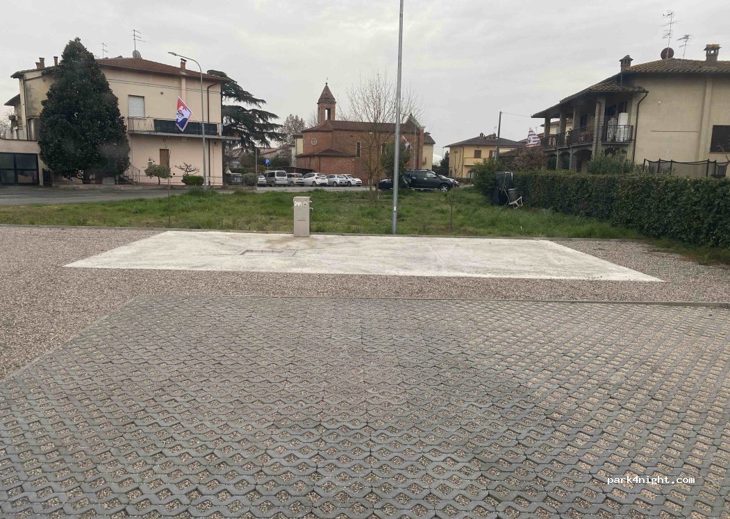 (53049) Torrita di Siena - Via Arno — foto