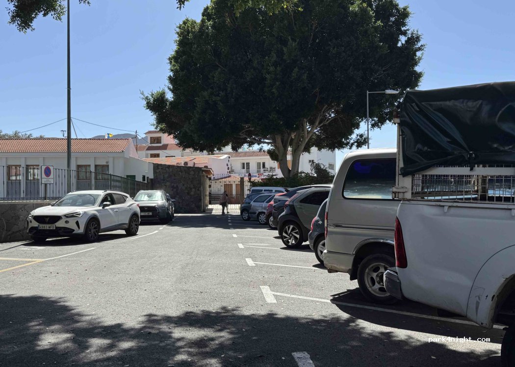 (53108) Santa Lucía de Tirajana - Calle Tomás Arroyo Cardoso — foto 3