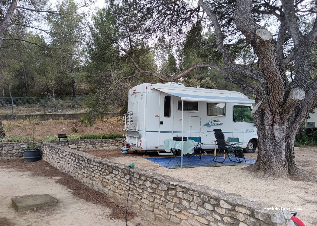 (13680) Lançon-Provence - — foto